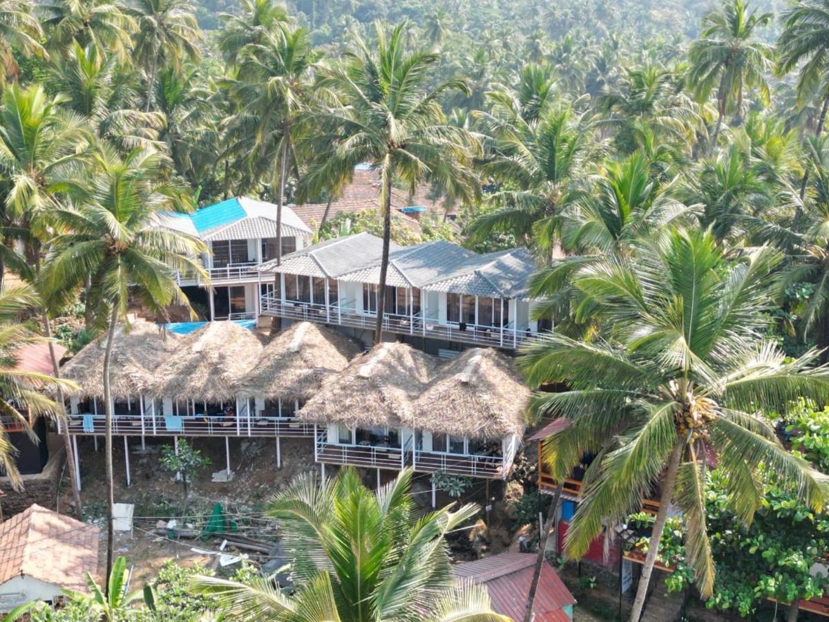 Grand Sea Shades Goa Hotel Palolem Exterior photo