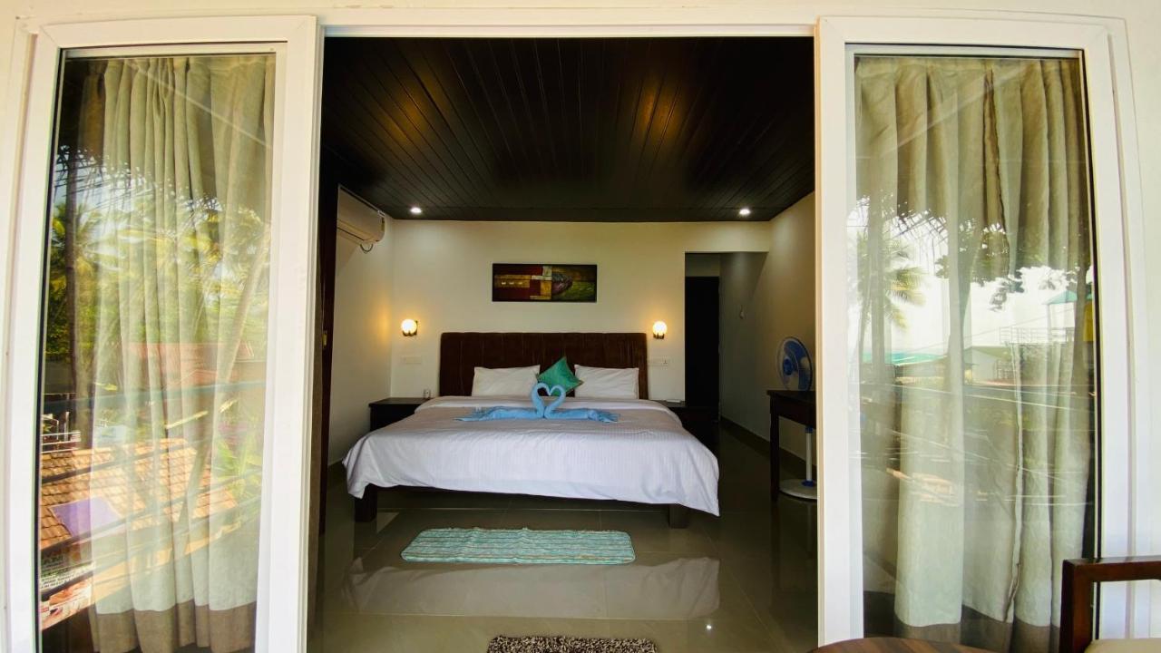 Grand Sea Shades Goa Hotel Palolem Exterior photo